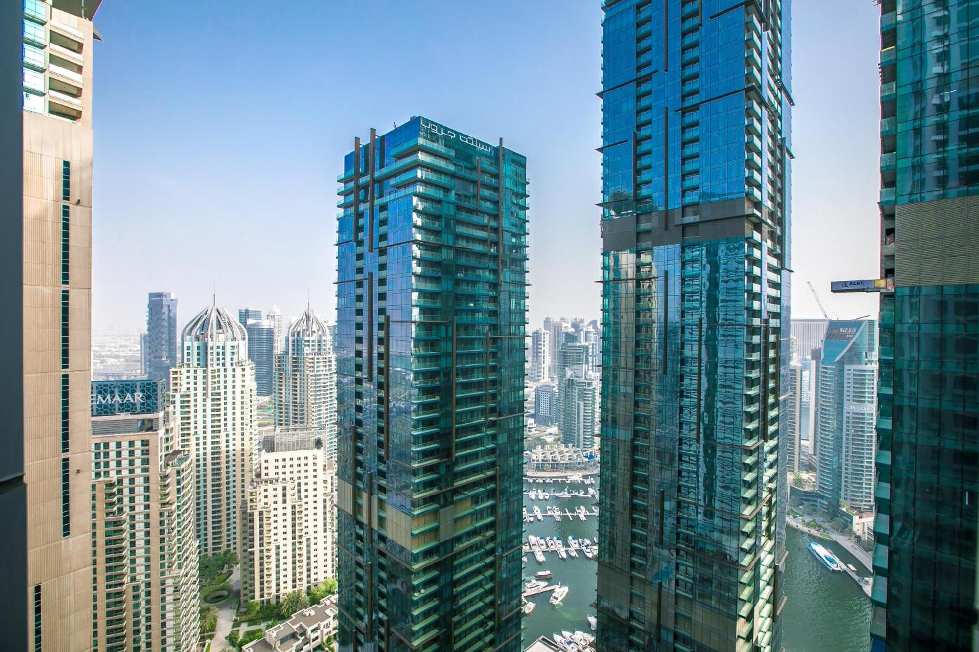 2 Bedroom High Floor Torch Tower Marina - Nox * Dubai
