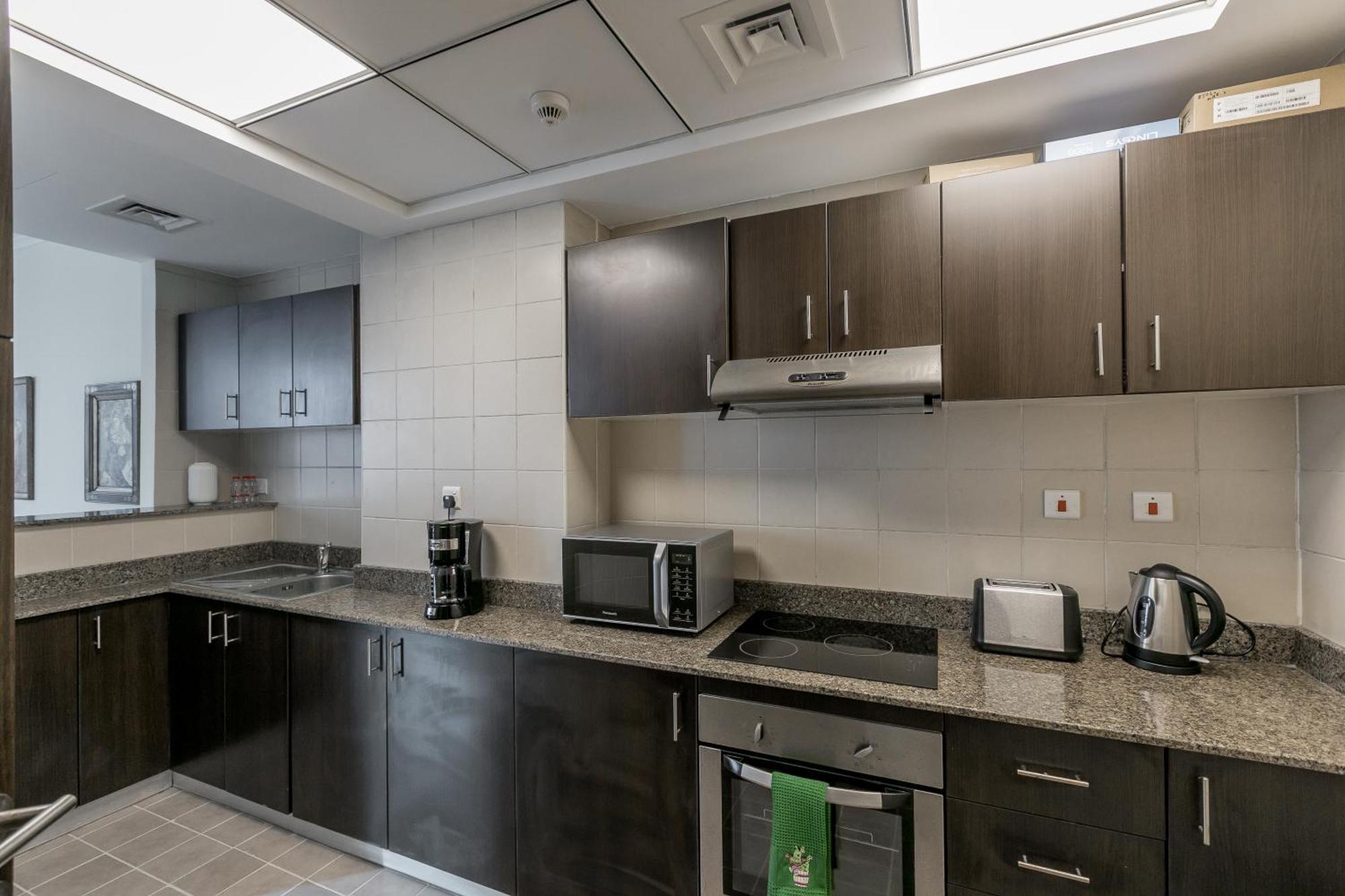 2 Bedroom High Floor Torch Tower Marina - Nox Apartment Dubai