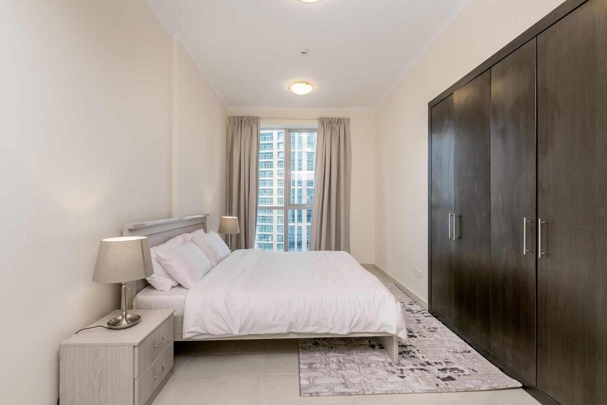 2 Bedroom High Floor Torch Tower Marina - Nox Dubai