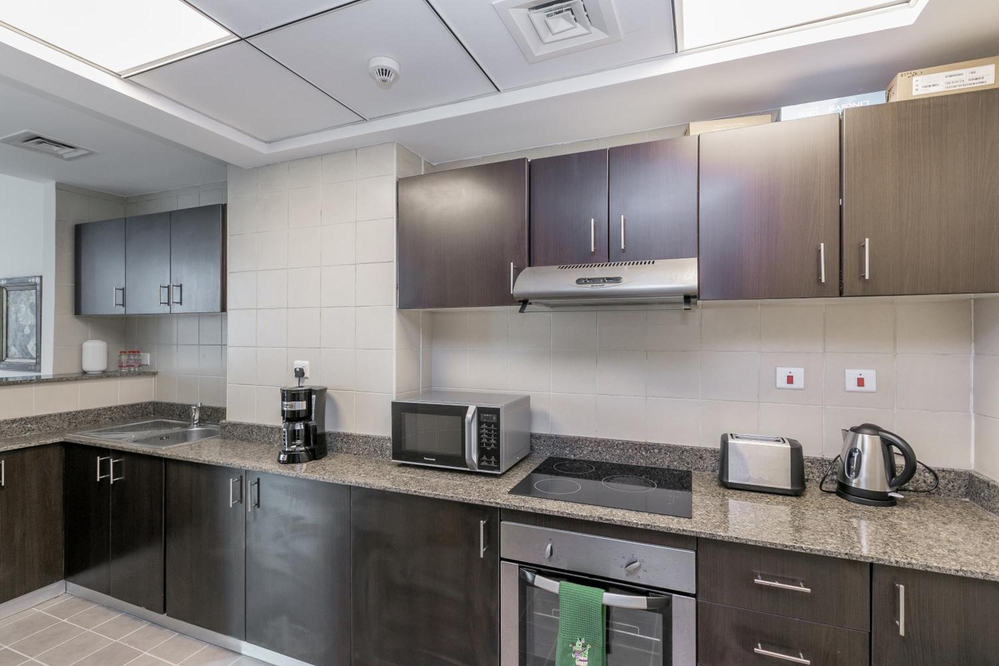 2 Bedroom High Floor Torch Tower Marina - Nox Apartment Dubai