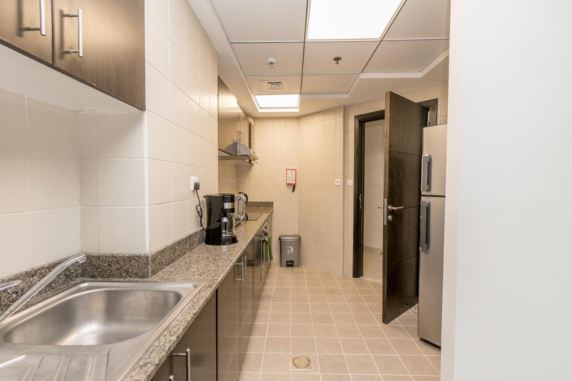 2 Bedroom High Floor Torch Tower Marina - Nox Apartment *