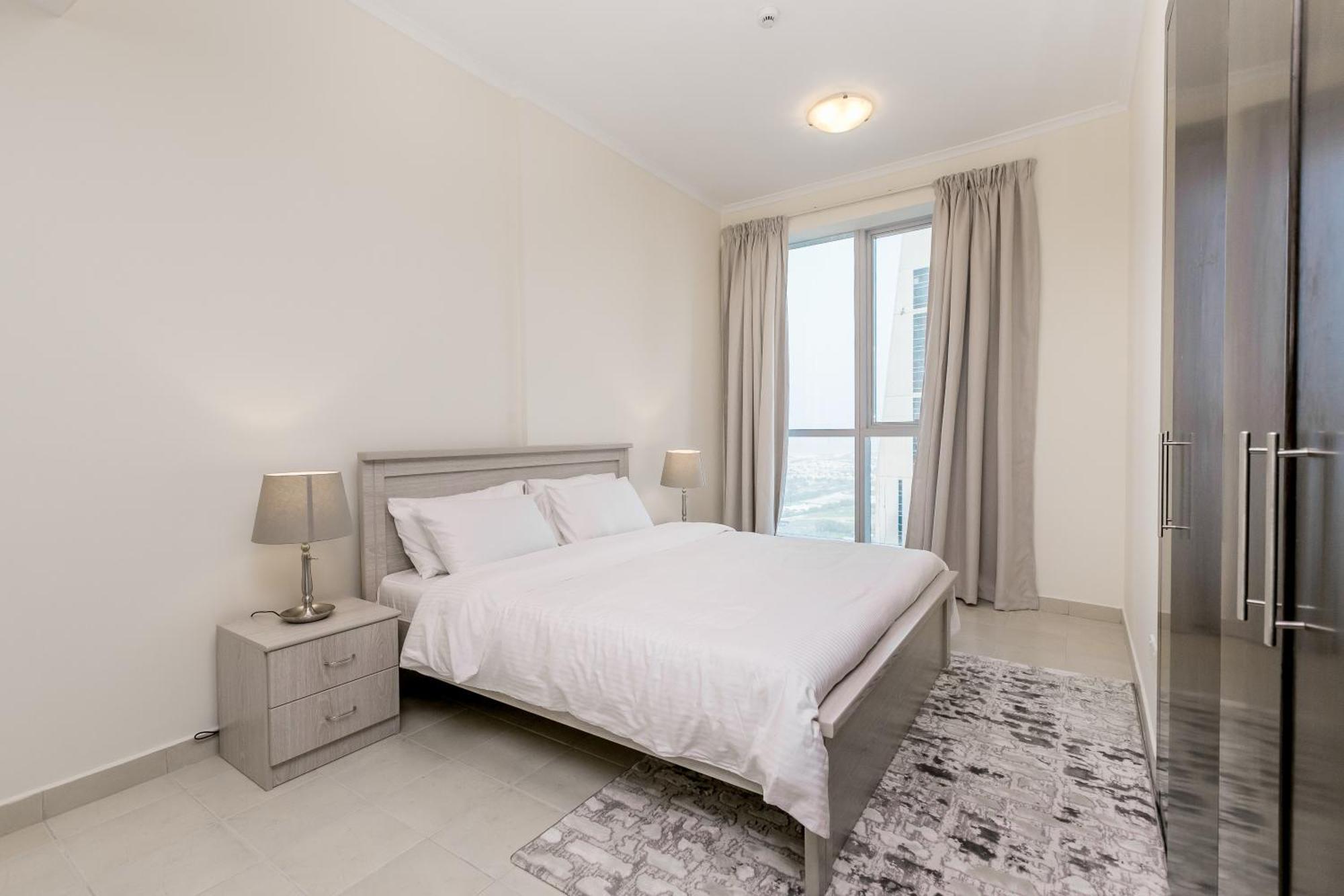 2 Bedroom High Floor Torch Tower Marina - Nox Apartment